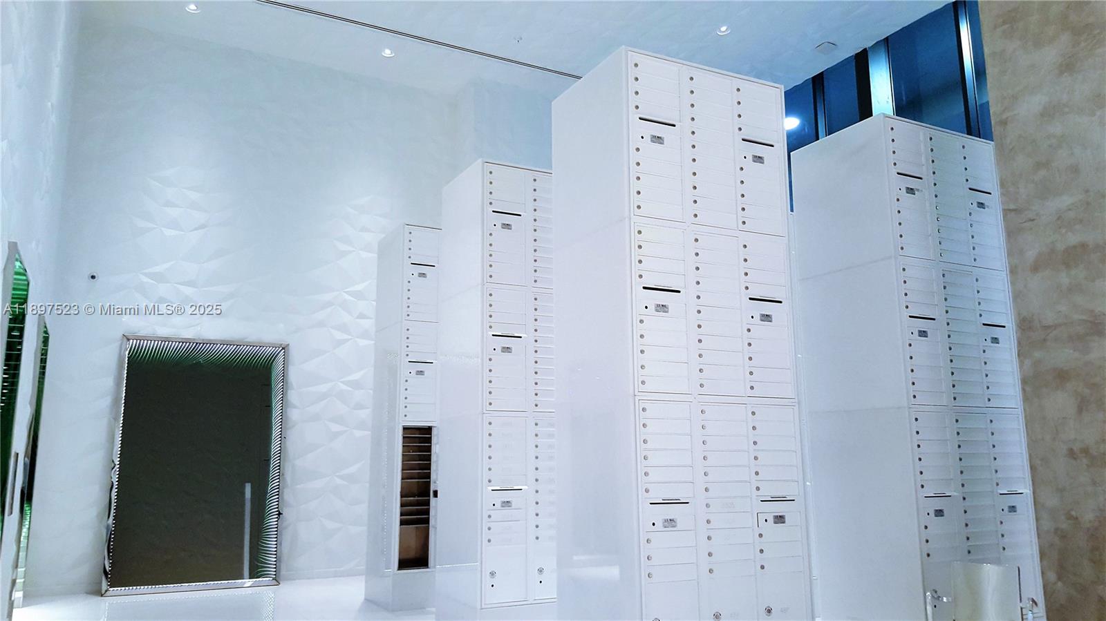 1300 S Miami Ave #3411, Miami FL 33130