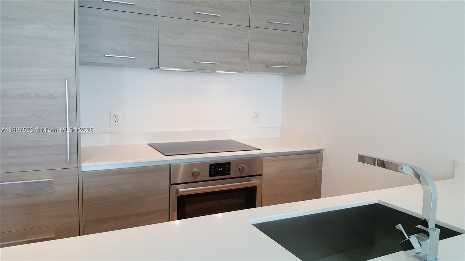 1300 S Miami Ave #3411, Miami FL 33130