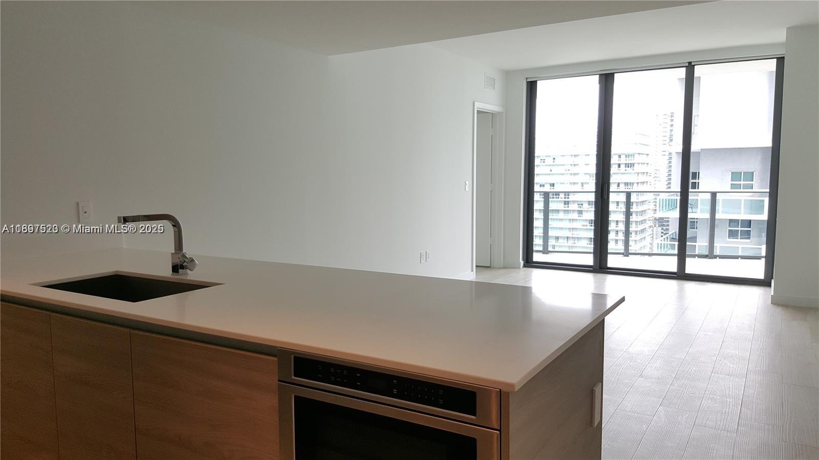 1300 S Miami Ave #3411, Miami FL 33130