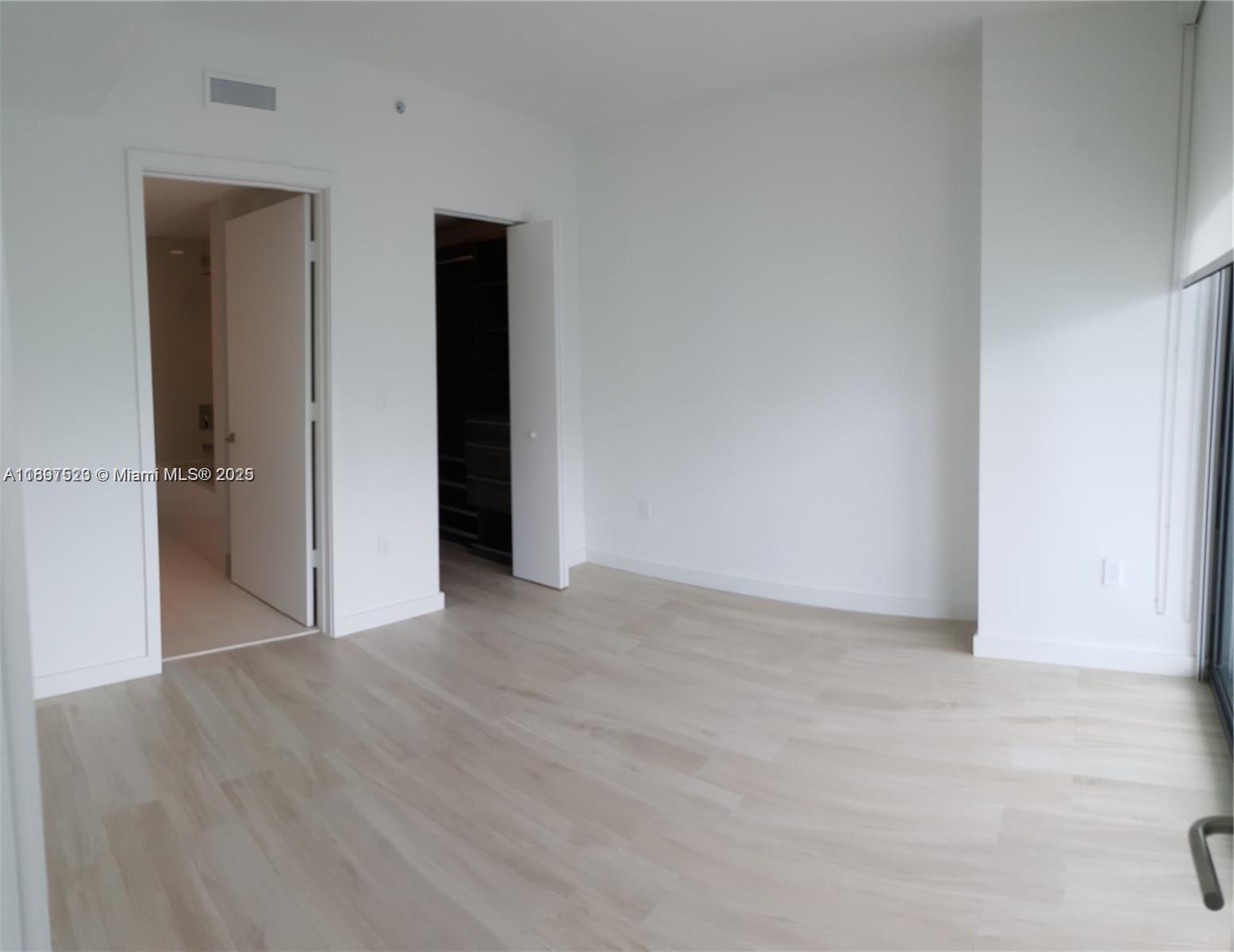 1300 S Miami Ave #3411, Miami FL 33130
