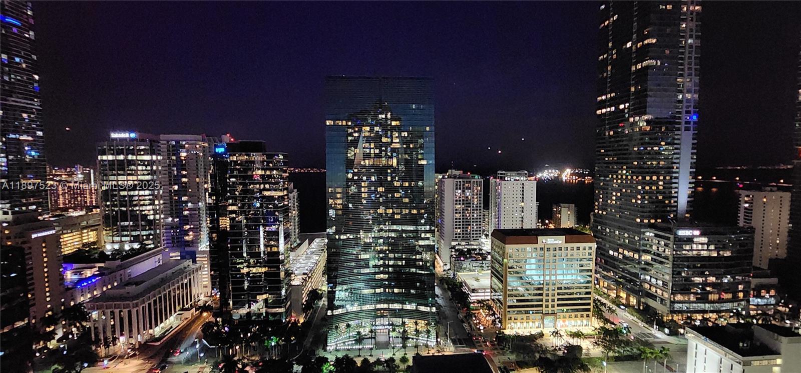 1300 S Miami Ave #3411, Miami FL 33130
