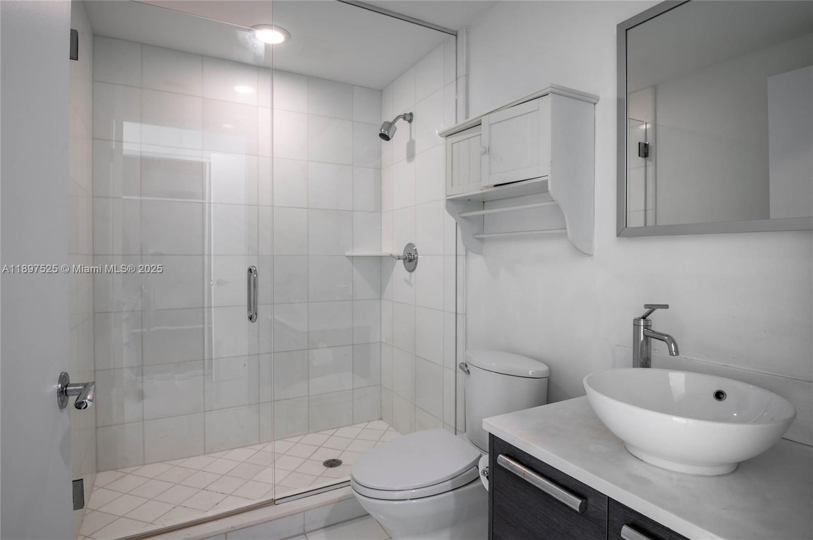 2950 NE 188th St #143, Aventura FL 33180