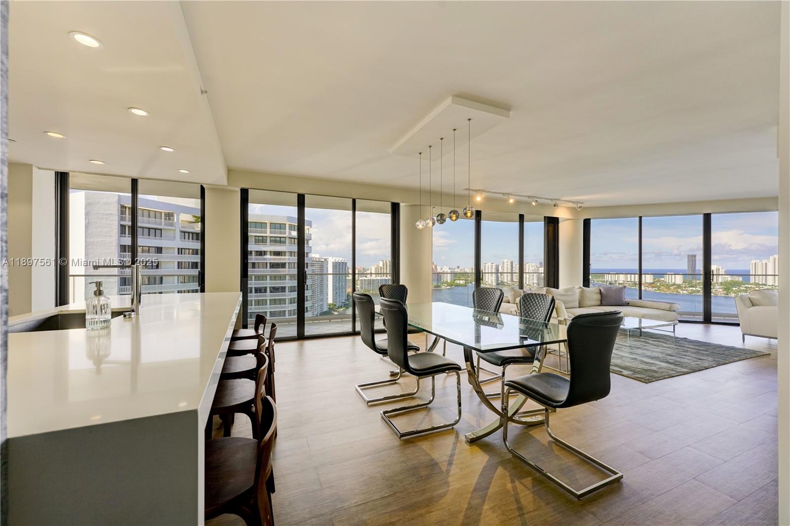 2800 ISLAND BL #2904, Aventura FL 33160