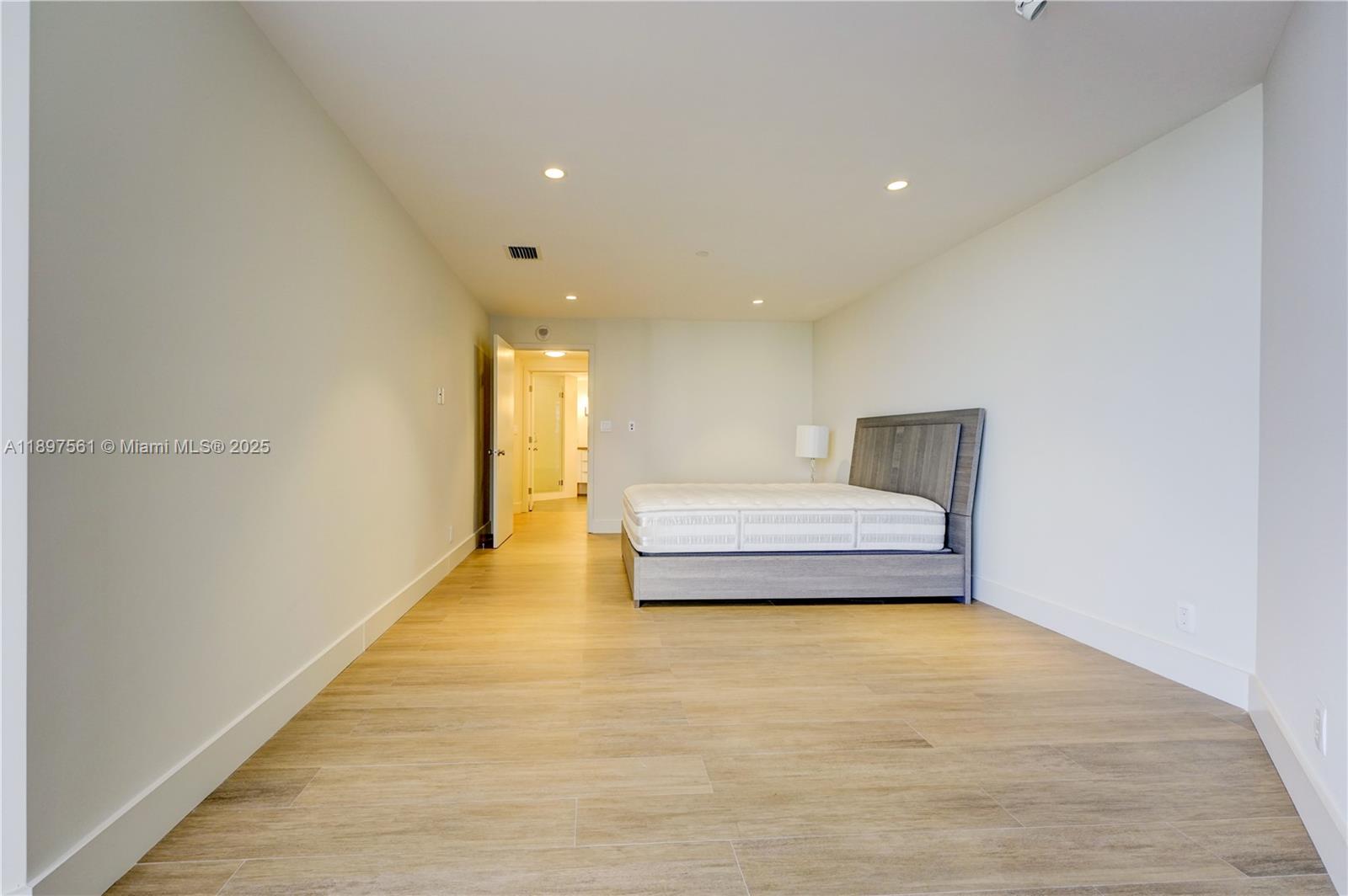 2800 ISLAND BL #2904, Aventura FL 33160