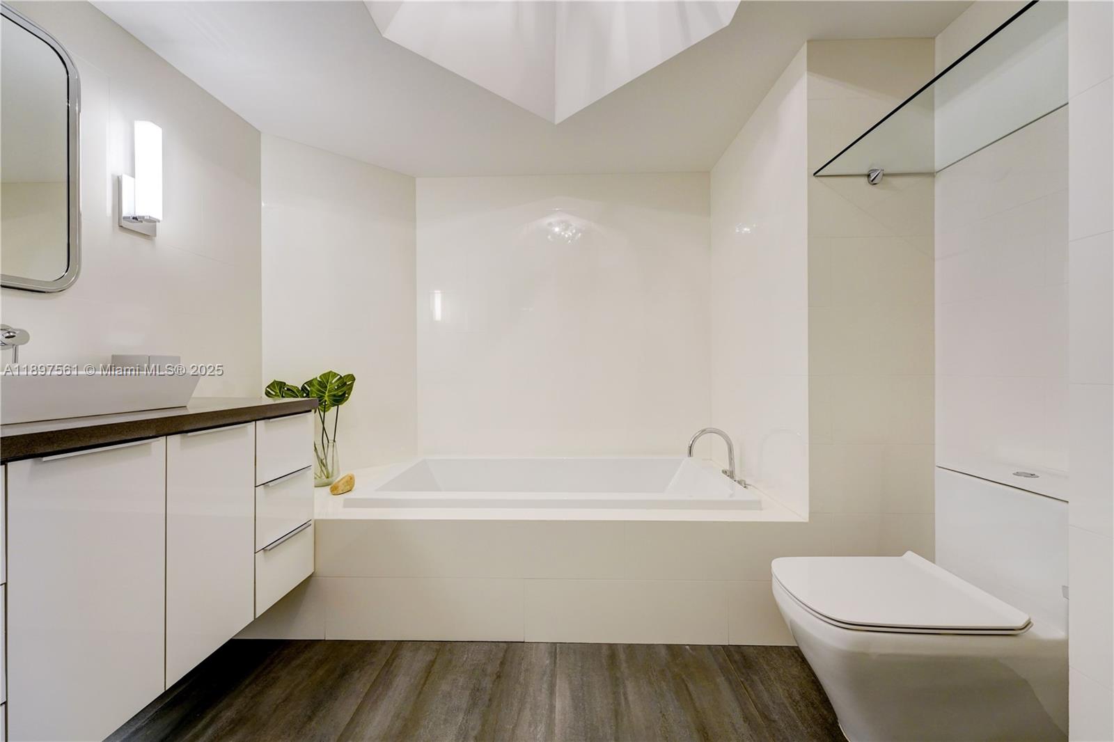 2800 ISLAND BL #2904, Aventura FL 33160