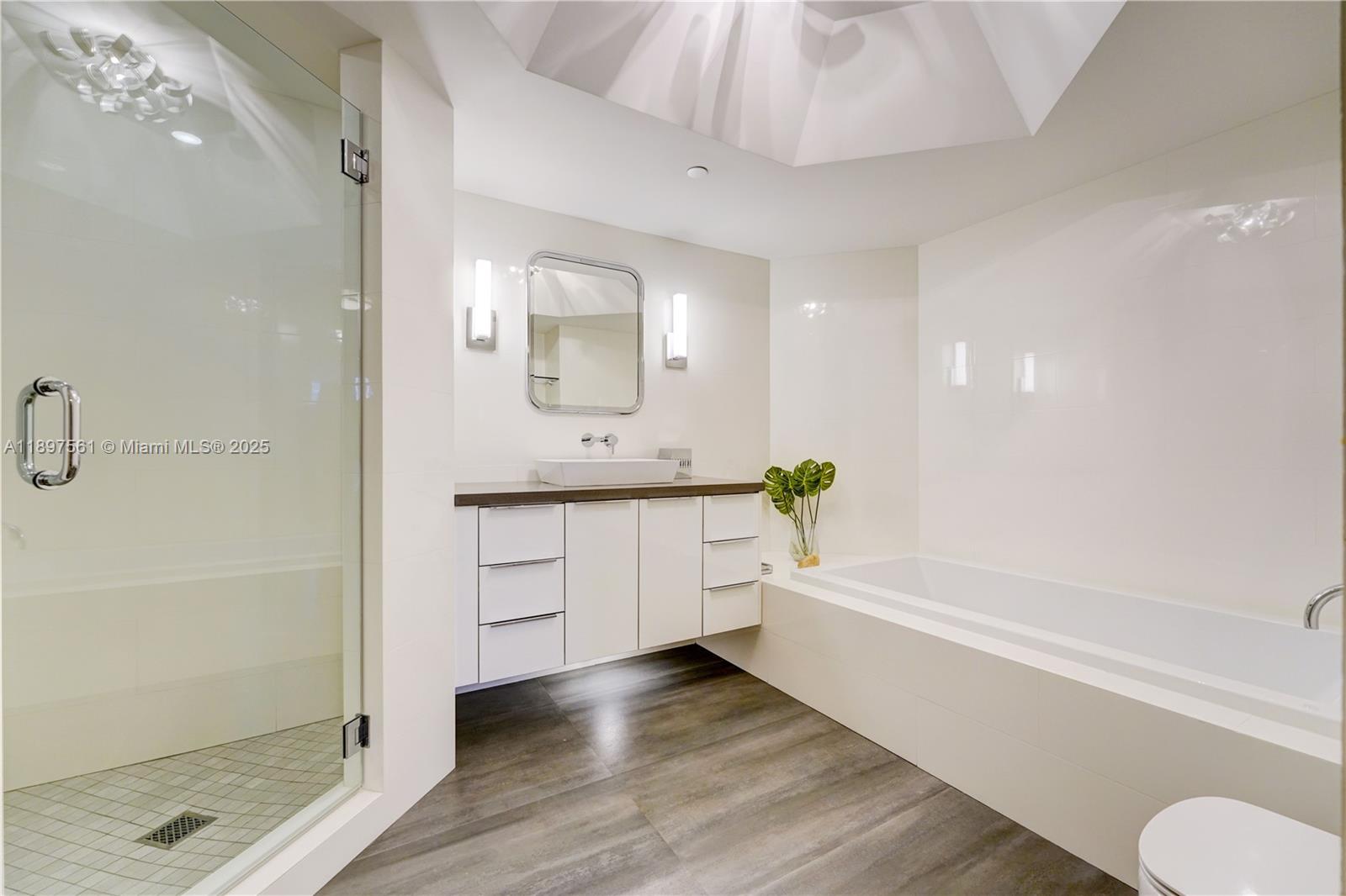 2800 ISLAND BL #2904, Aventura FL 33160