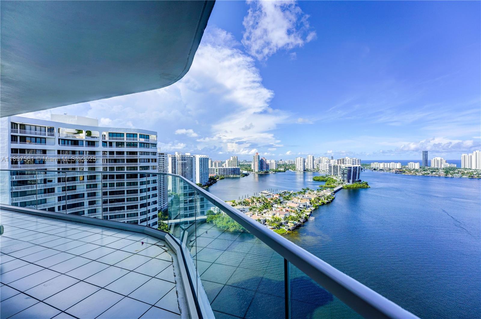 2800 ISLAND BL #2904, Aventura FL 33160