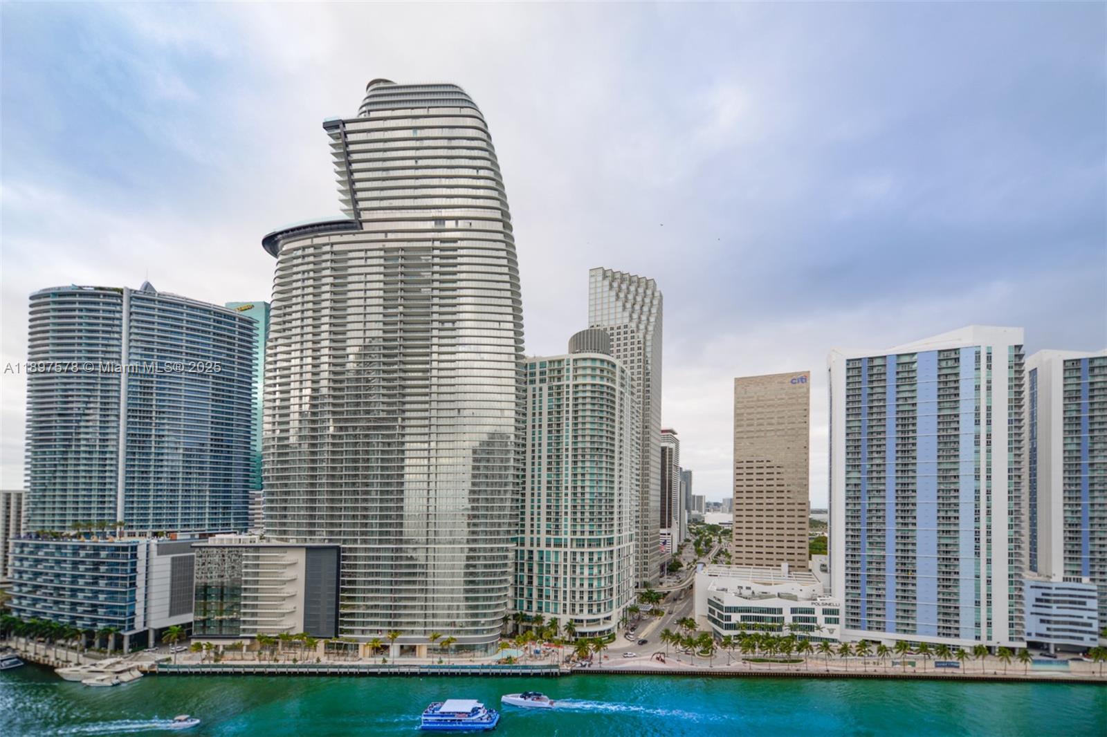 901 Brickell Key Blvd #2207, Miami FL 33131