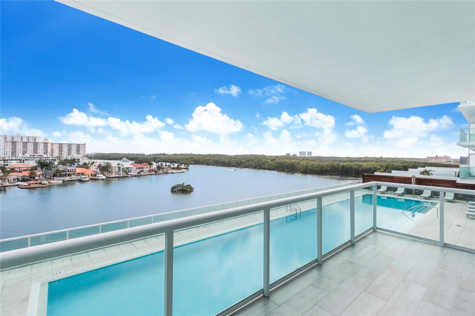 400 Sunny Isles Blvd #715, Sunny Isles Beach FL 33160