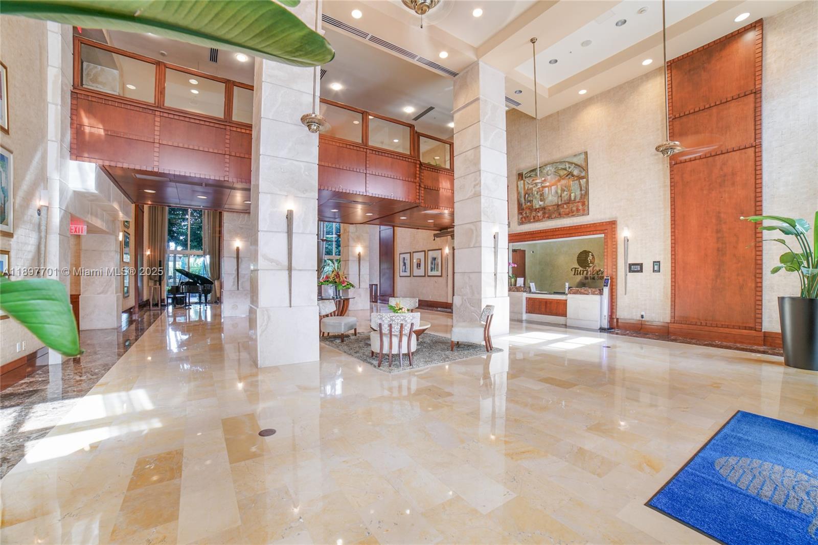 19501 W Country Club Dr #1111, Aventura FL 33180