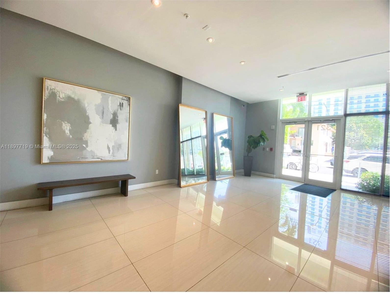 321 NE 26th St #514, Miami FL 33137