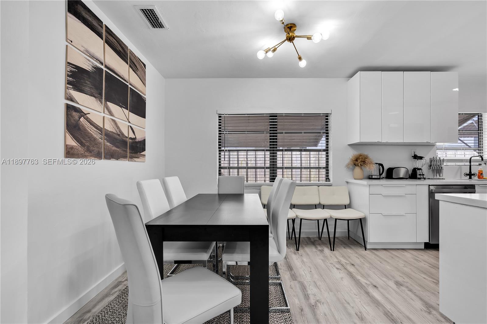 1510 Normandy Dr, Miami Beach FL 33141