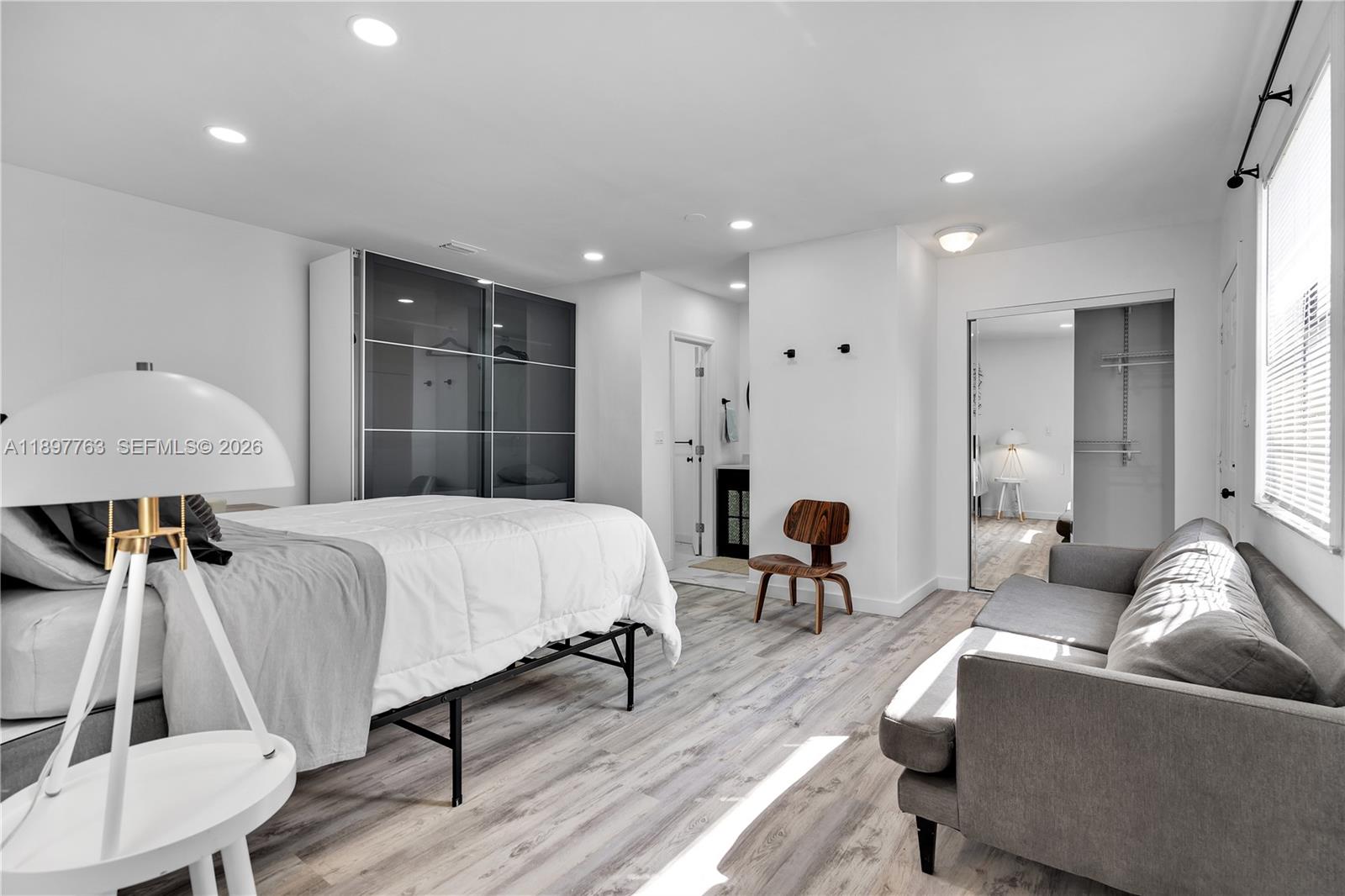 1510 Normandy Dr, Miami Beach FL 33141