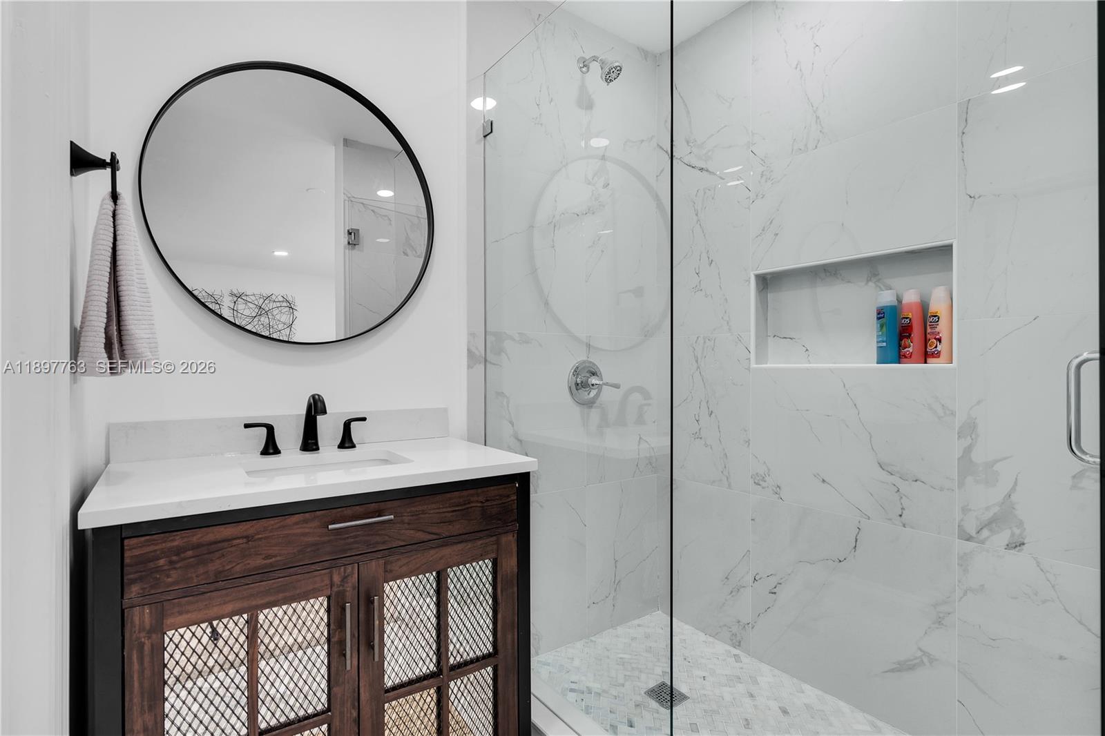 1510 Normandy Dr, Miami Beach FL 33141