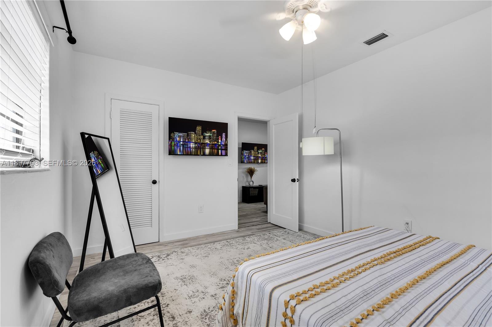 1510 Normandy Dr, Miami Beach FL 33141