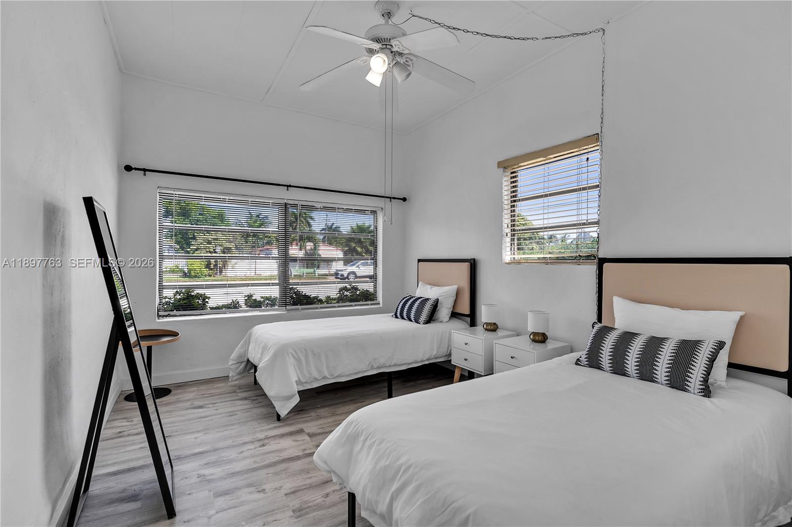 1510 Normandy Dr, Miami Beach FL 33141