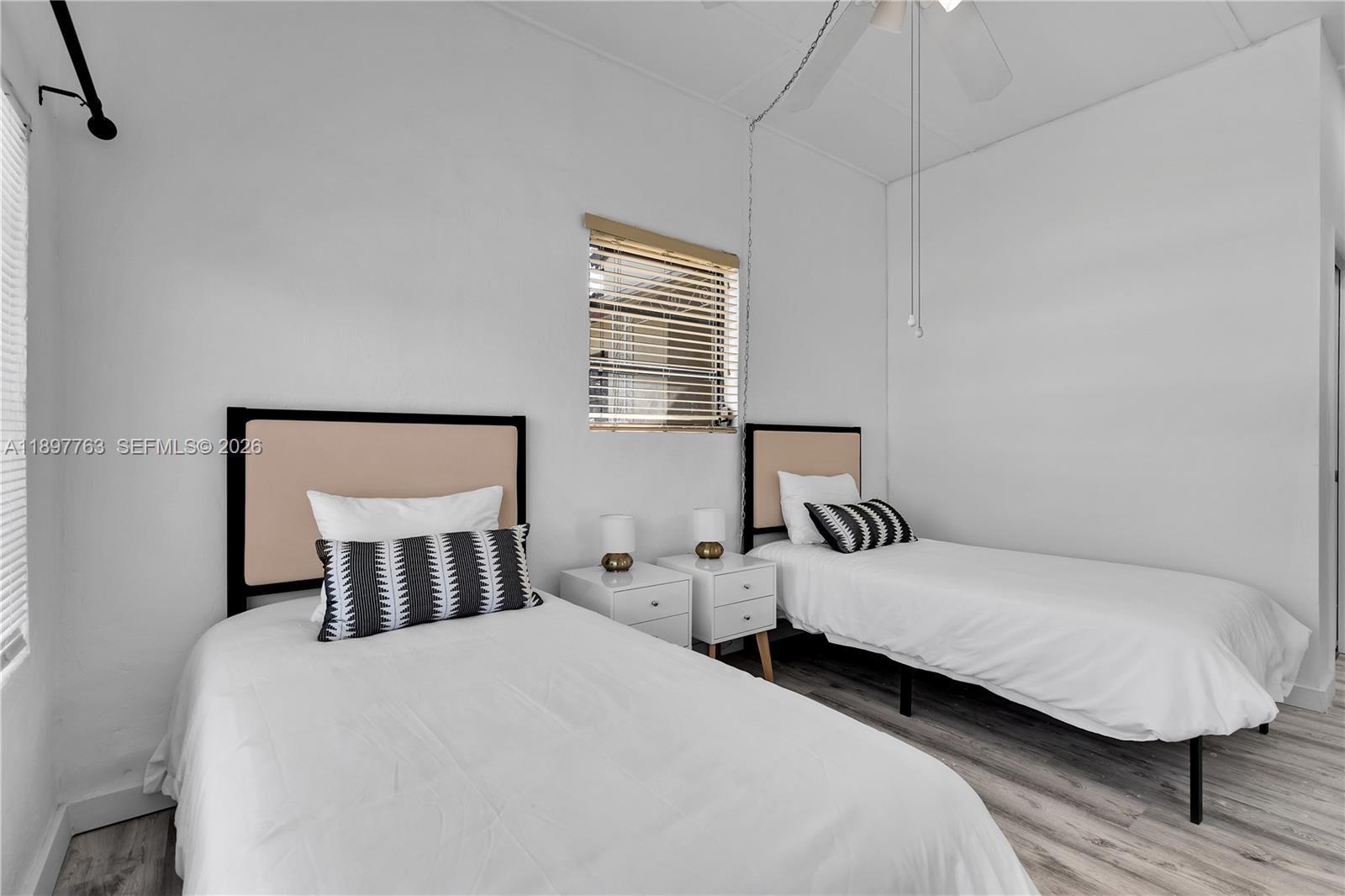 1510 Normandy Dr, Miami Beach FL 33141