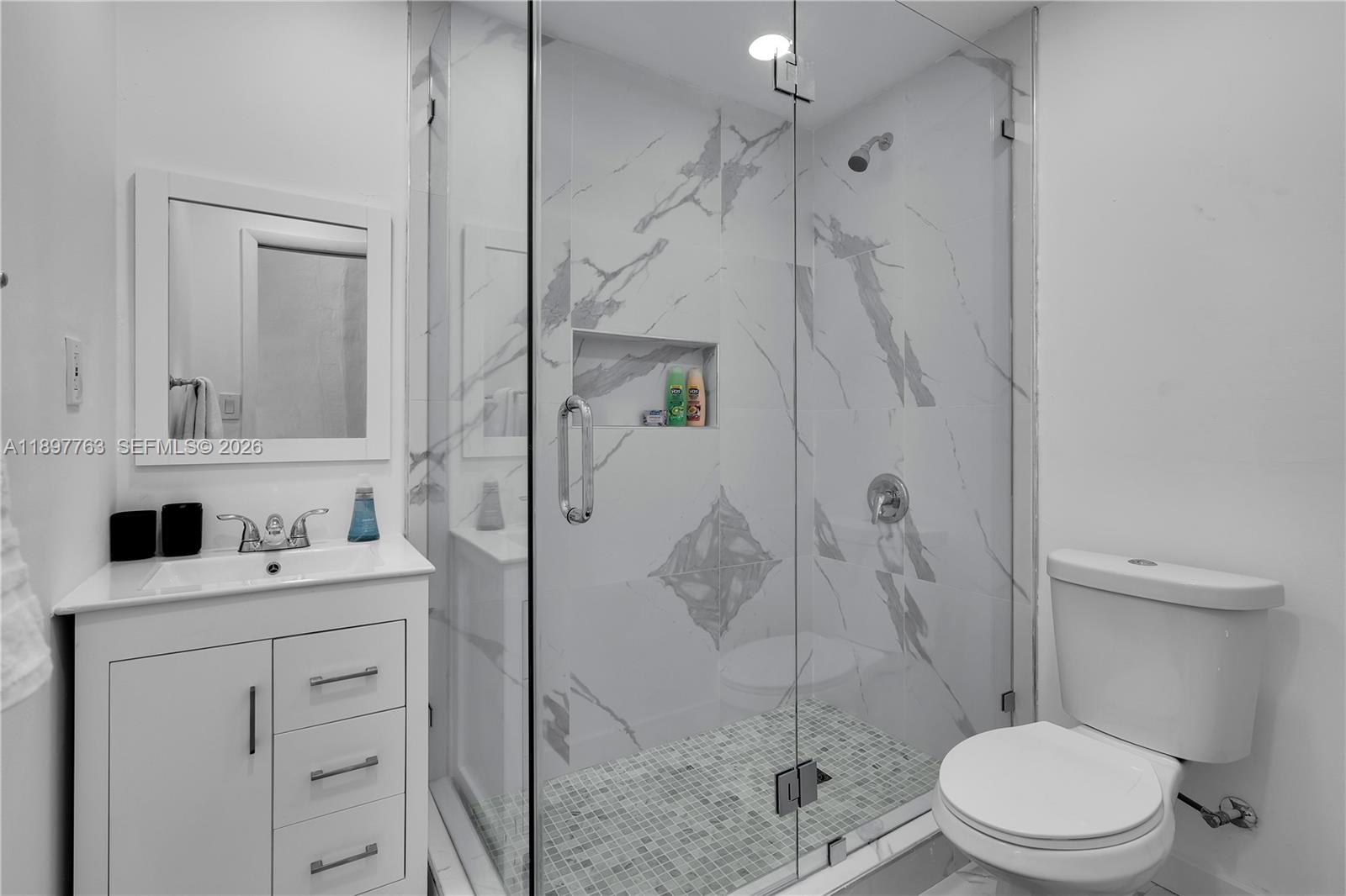 1510 Normandy Dr, Miami Beach FL 33141