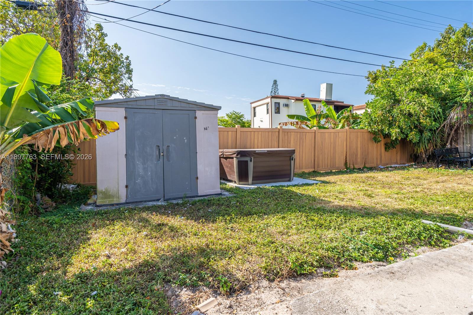 1510 Normandy Dr, Miami Beach FL 33141