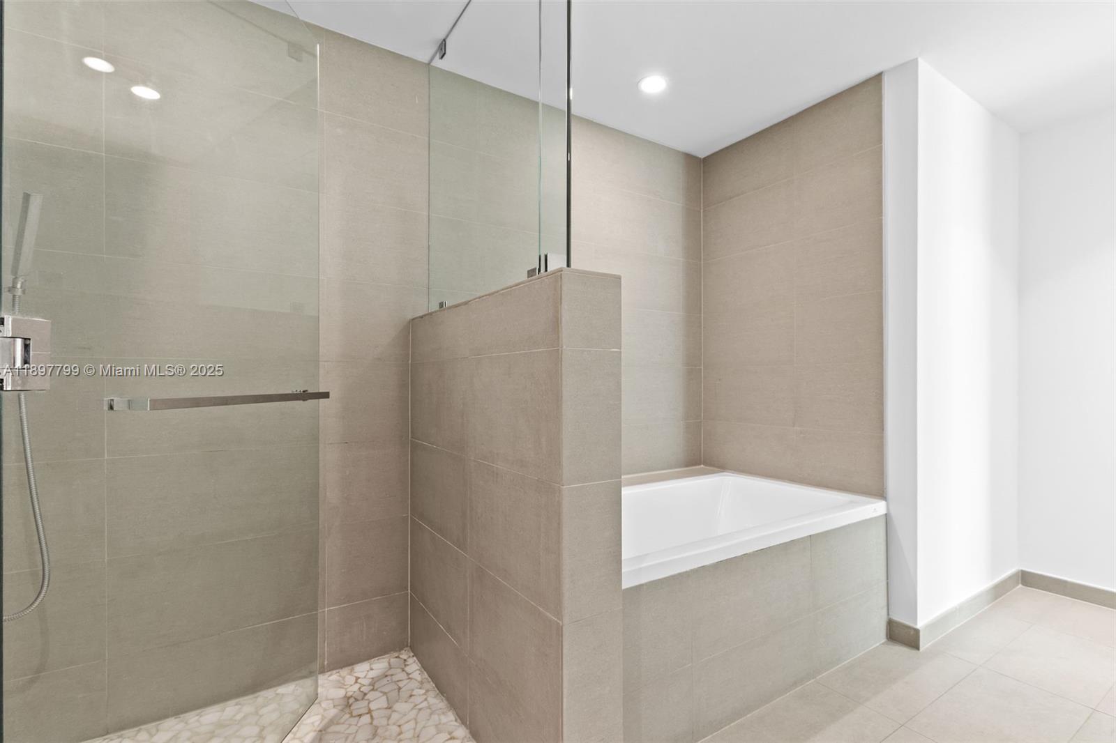 1080 Brickell Ave #3006, Miami FL 33131