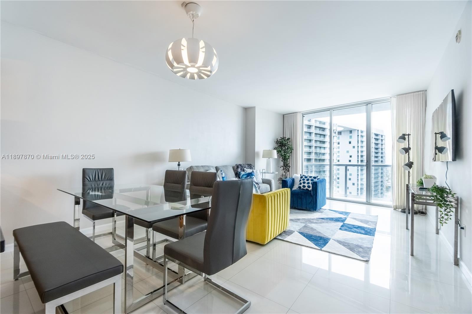 485 Brickell Ave #3506, Miami FL 33131