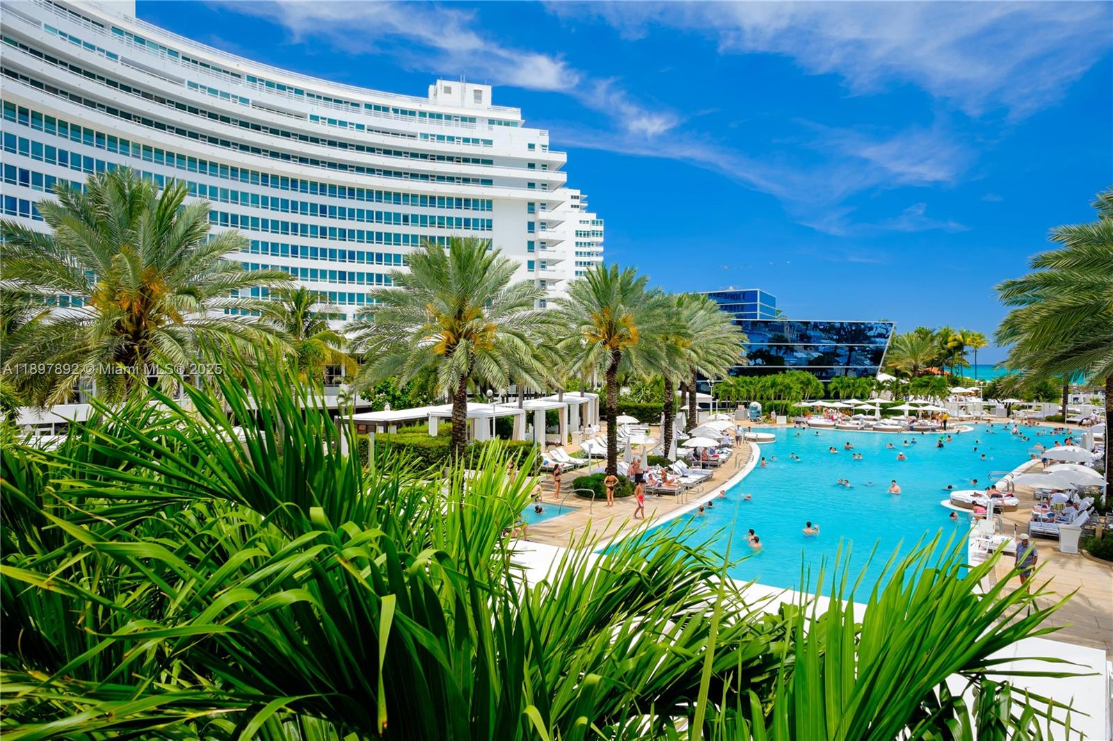 4391 Collins Ave #1619, Miami Beach FL 33140