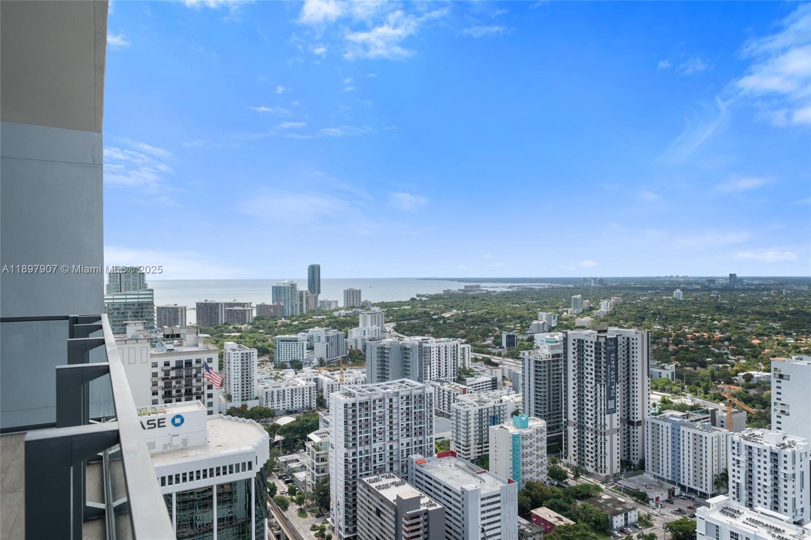 88 SW 7th St #3910, Miami FL 33130