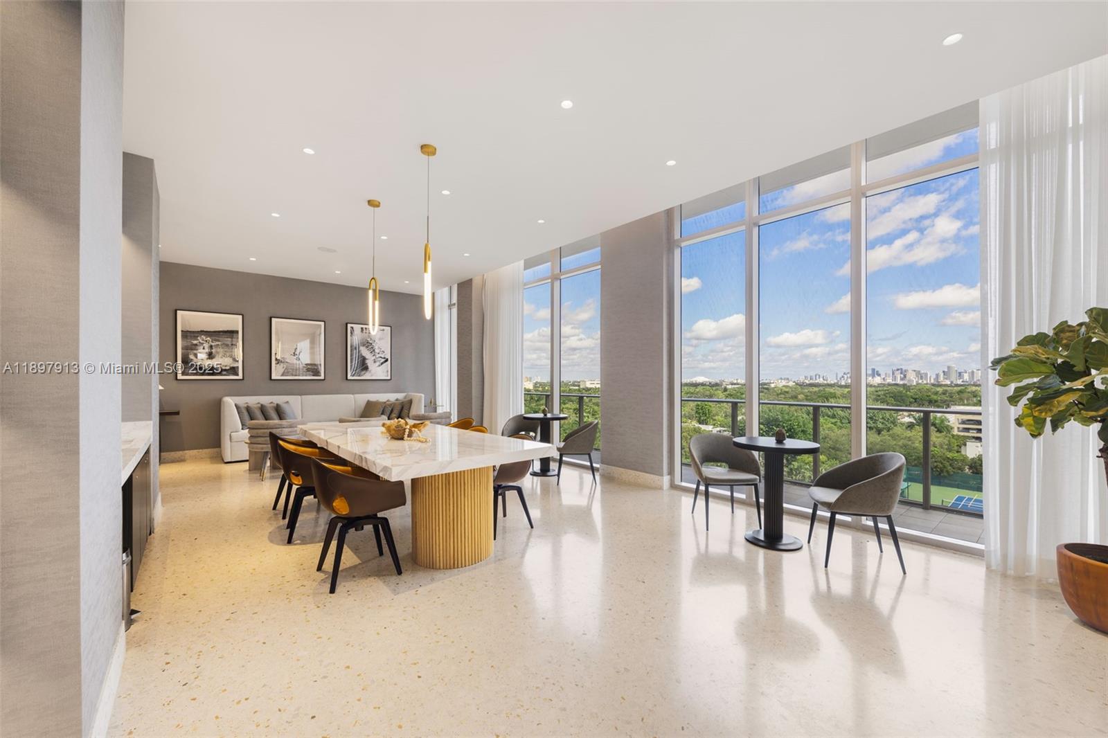 2678 Tigertail Ave #1706, Coconut Grove FL 33133