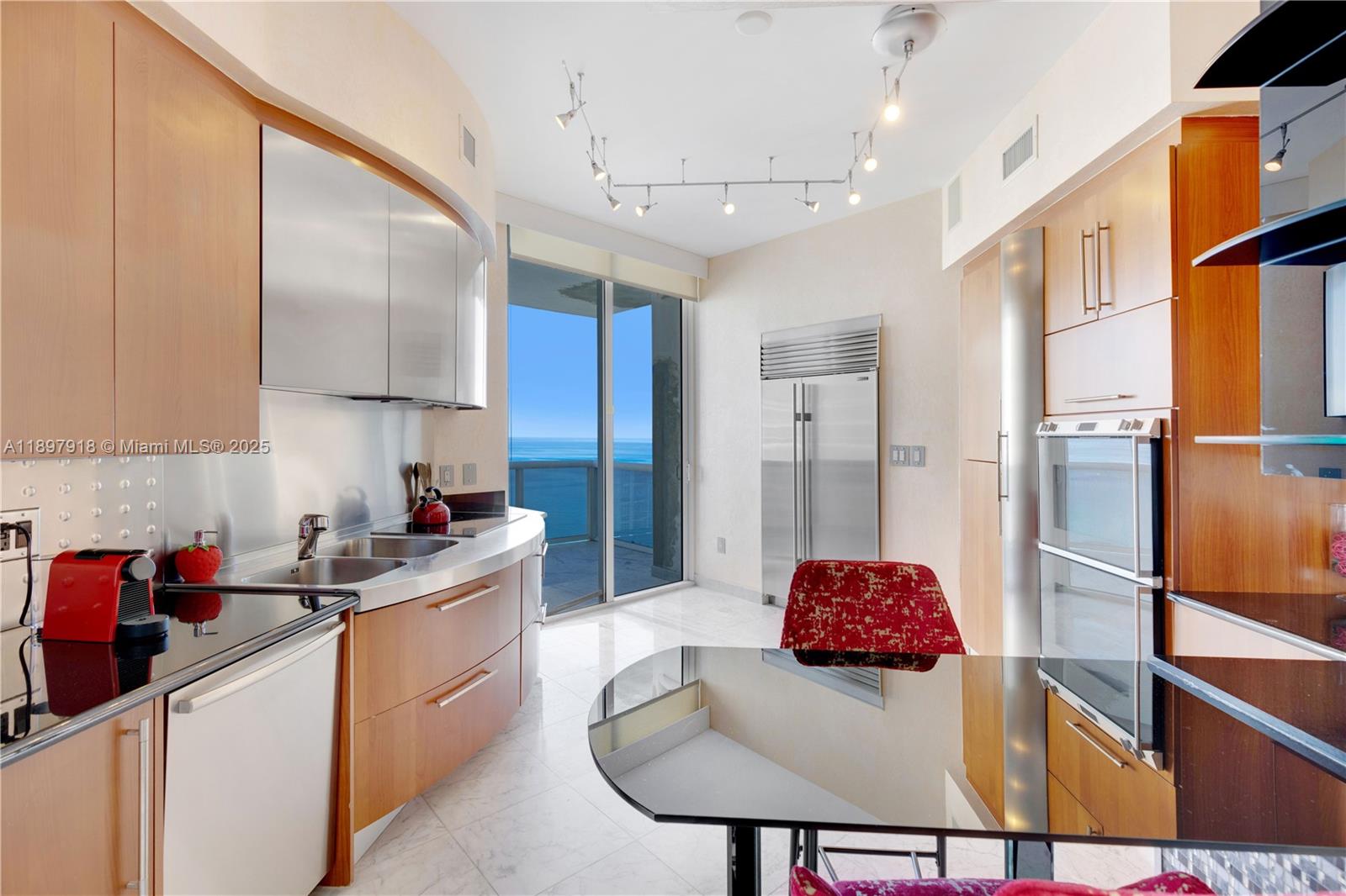 18101 Collins Ave #4609, Sunny Isles Beach FL 33160