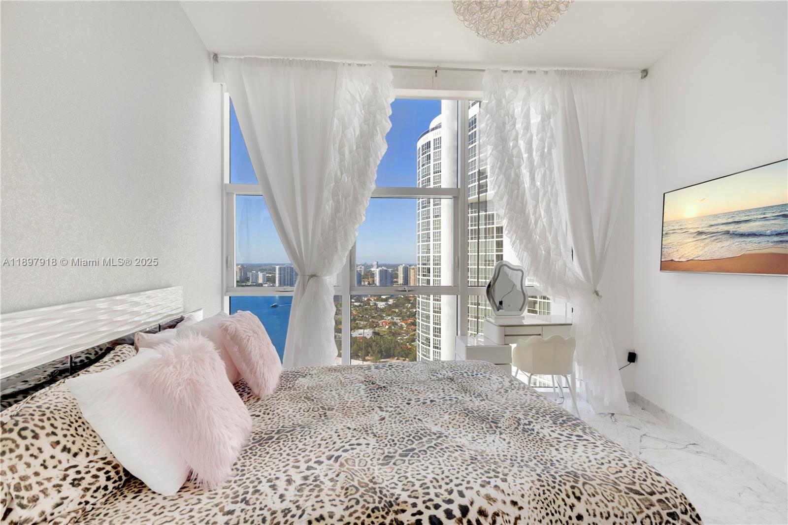 18101 Collins Ave #4609, Sunny Isles Beach FL 33160
