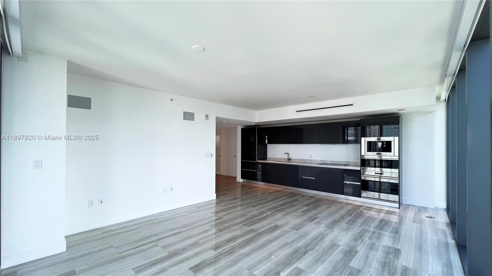 1451 Brickell Ave #2406, Miami FL 33131