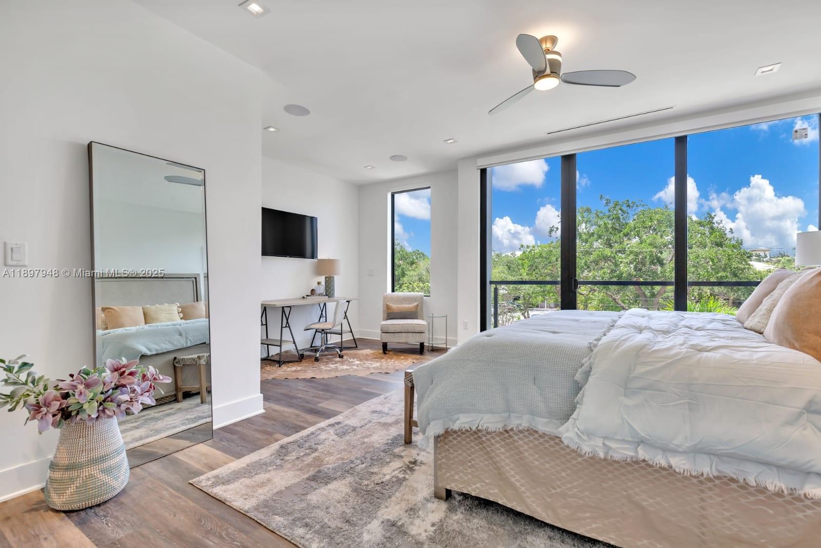 1516 SE 1st St, Fort Lauderdale FL 33301