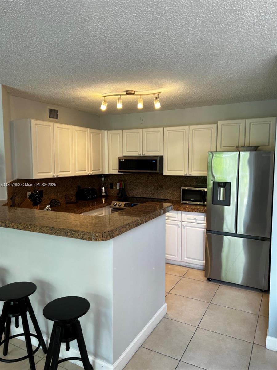 Aventura FL 33180 - A11897962