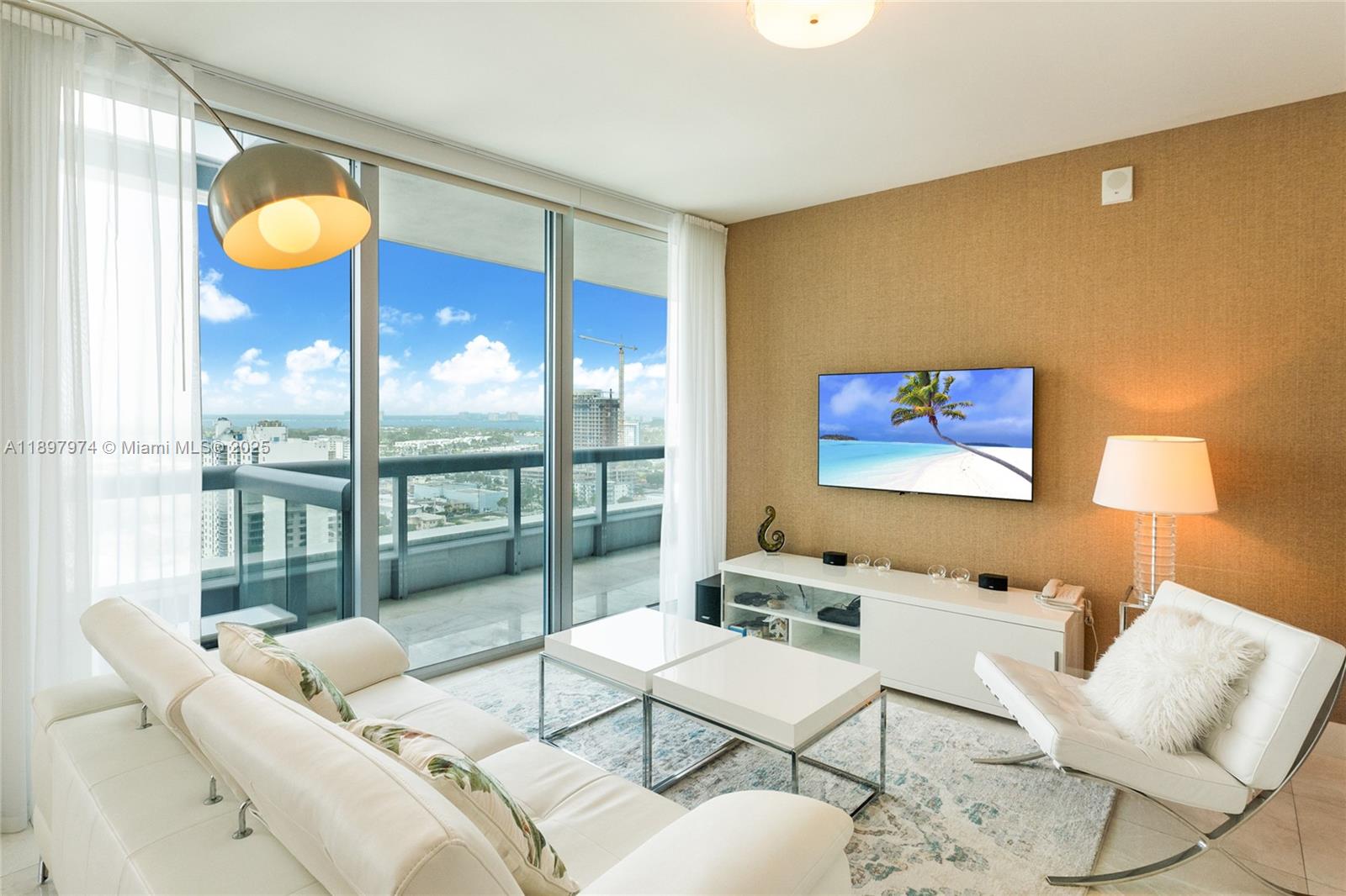 6899 Collins Ave #2010, Miami Beach FL 33141