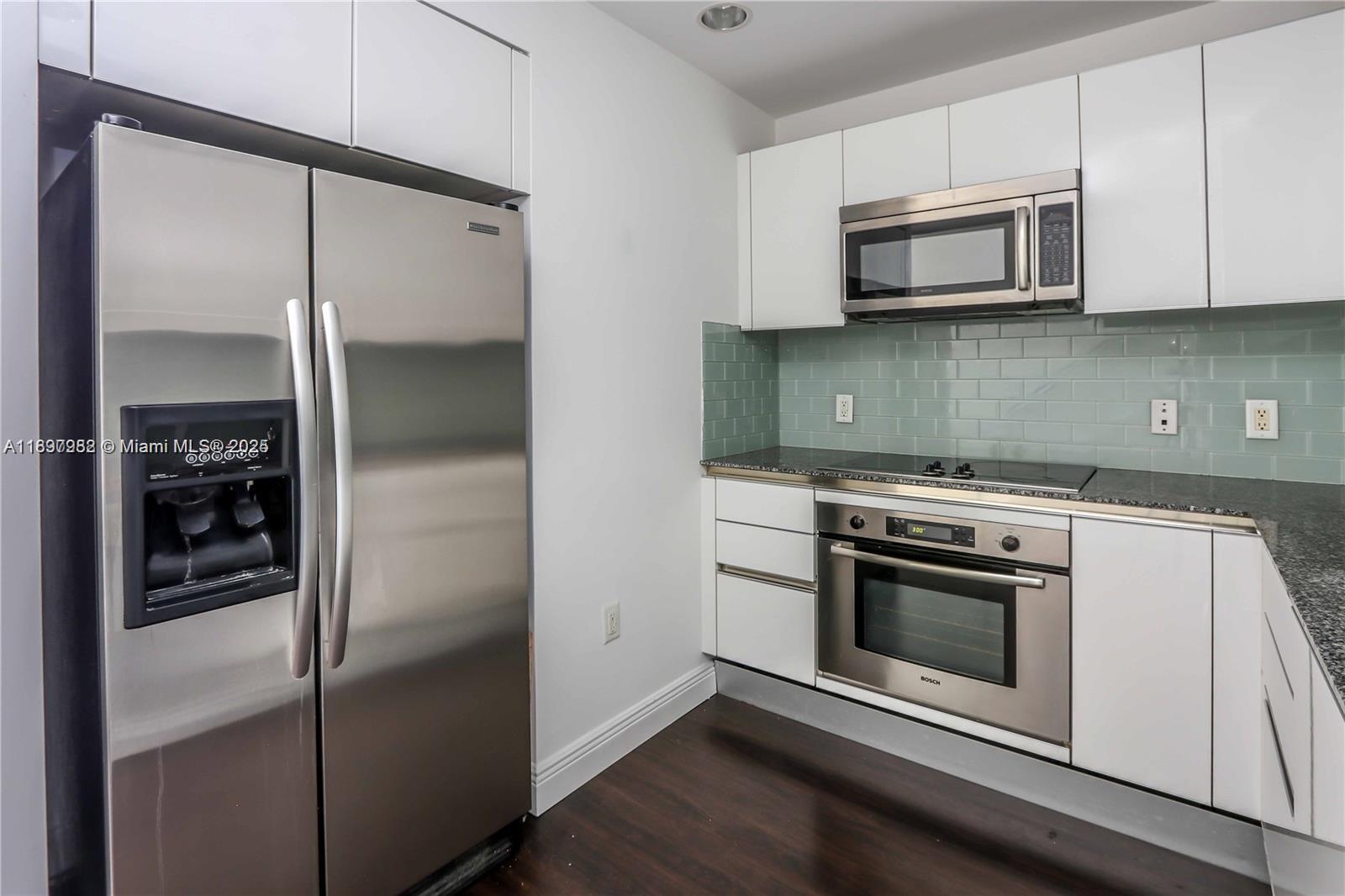 1050 Brickell Ave #414, Miami FL 33131