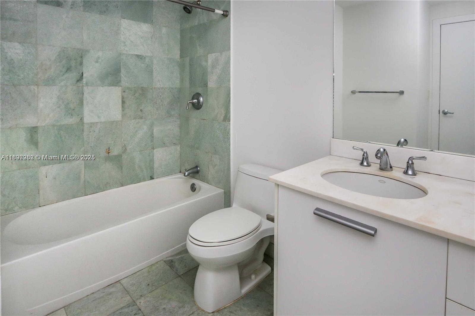 1050 Brickell Ave #414, Miami FL 33131