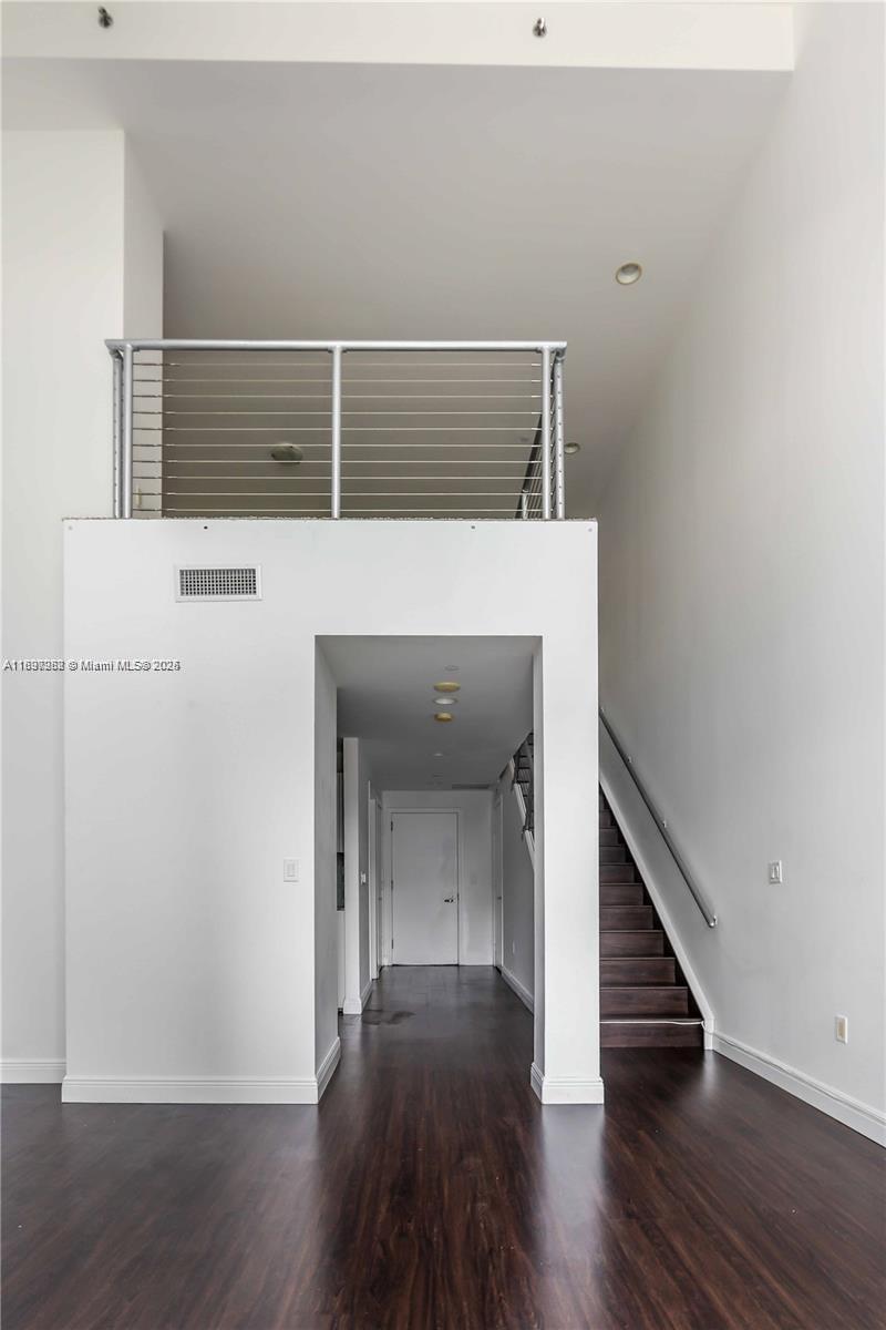 1050 Brickell Ave #414, Miami FL 33131