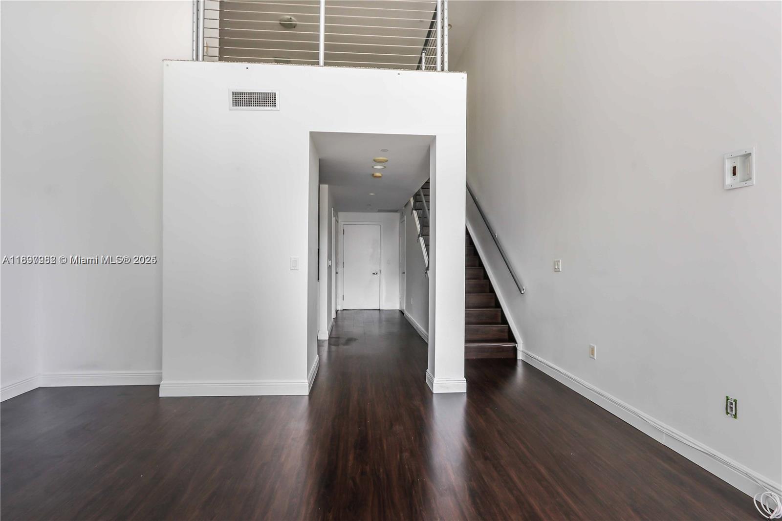1050 Brickell Ave #414, Miami FL 33131