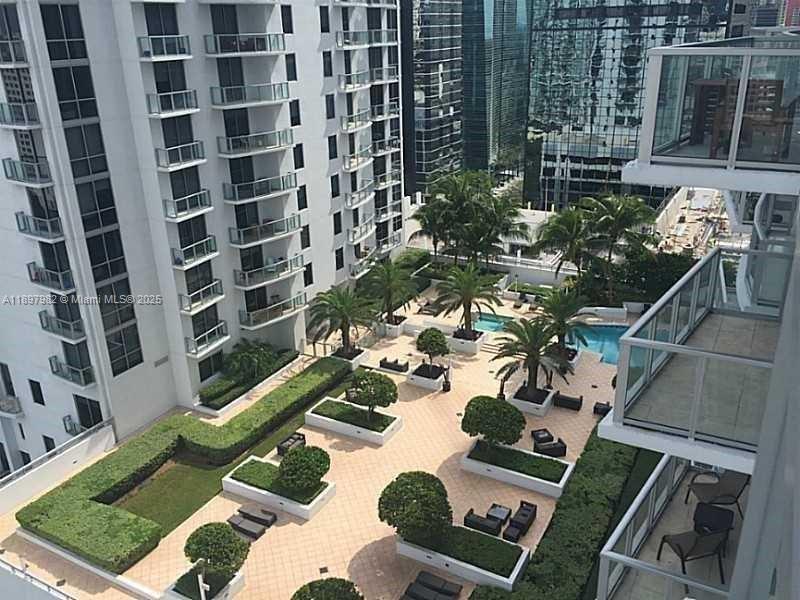 1050 Brickell Ave #414, Miami FL 33131