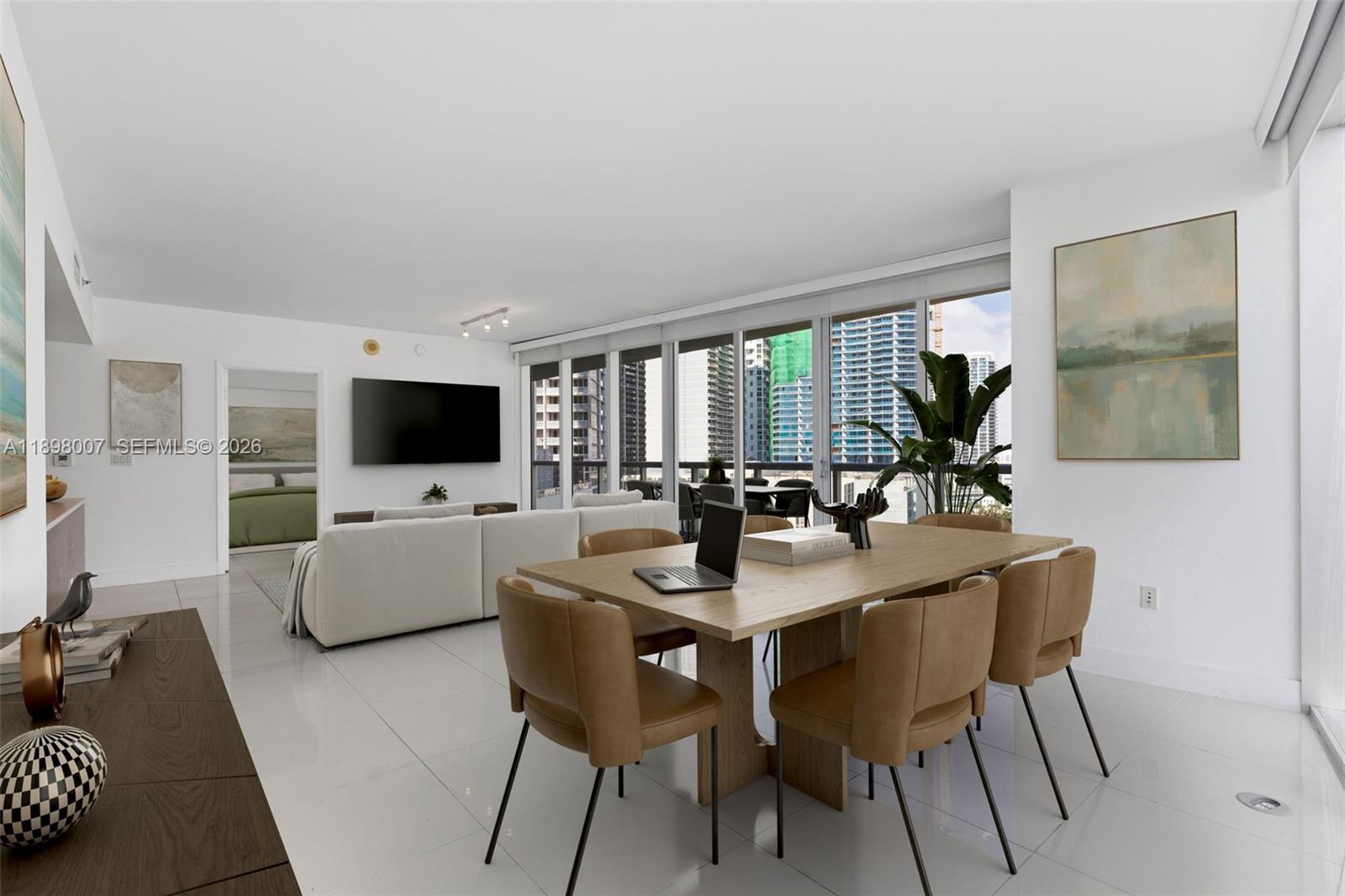 465 Brickell Ave #1602, Miami FL 33131
