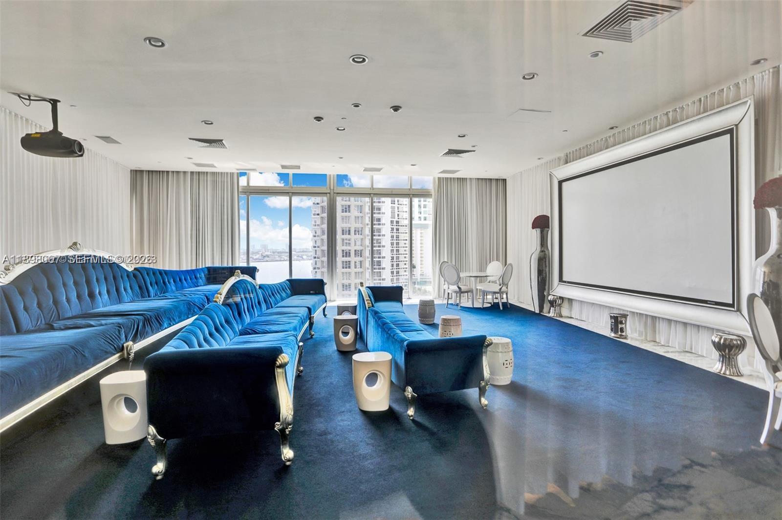 465 Brickell Ave #1602, Miami FL 33131