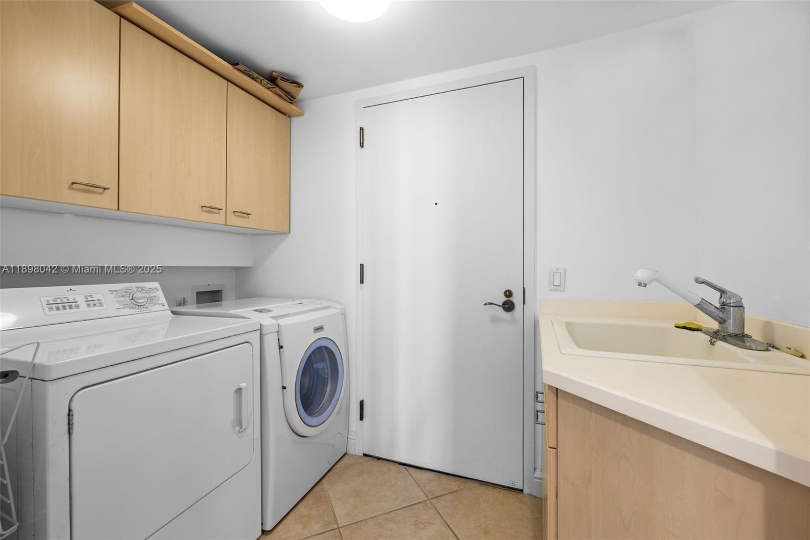 13627 Deering Bay Dr #1002, Coral Gables FL 33158
