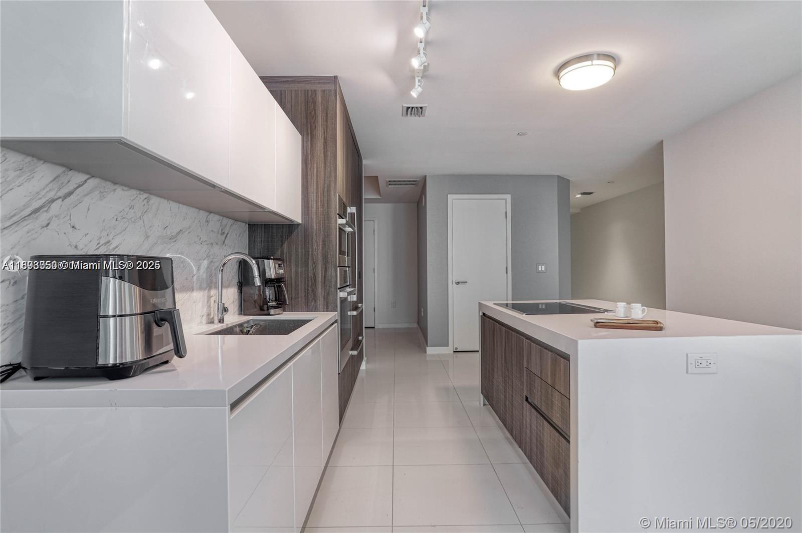 851 NE 1st Ave #3205, Miami FL 33132
