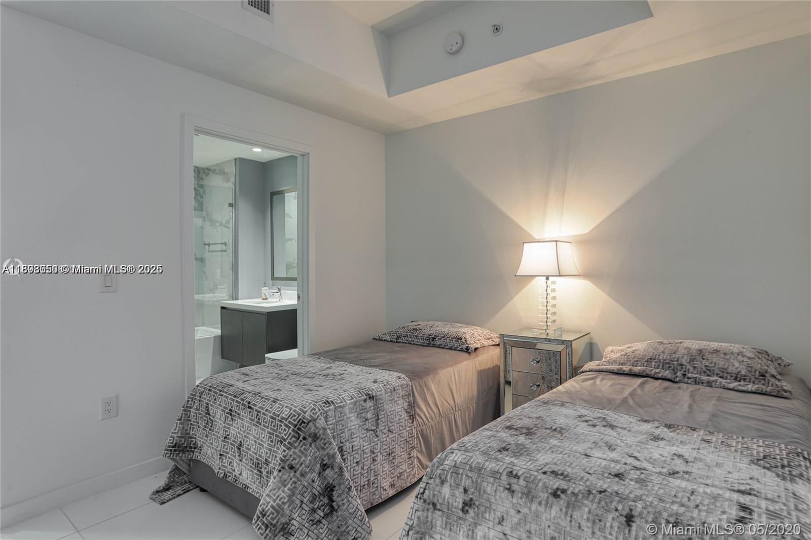 851 NE 1st Ave #3205, Miami FL 33132
