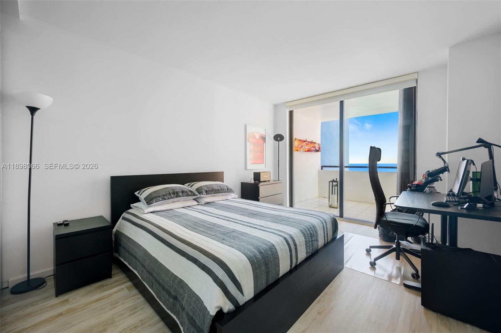 1581 Brickell Ave #2005, Miami FL 33129