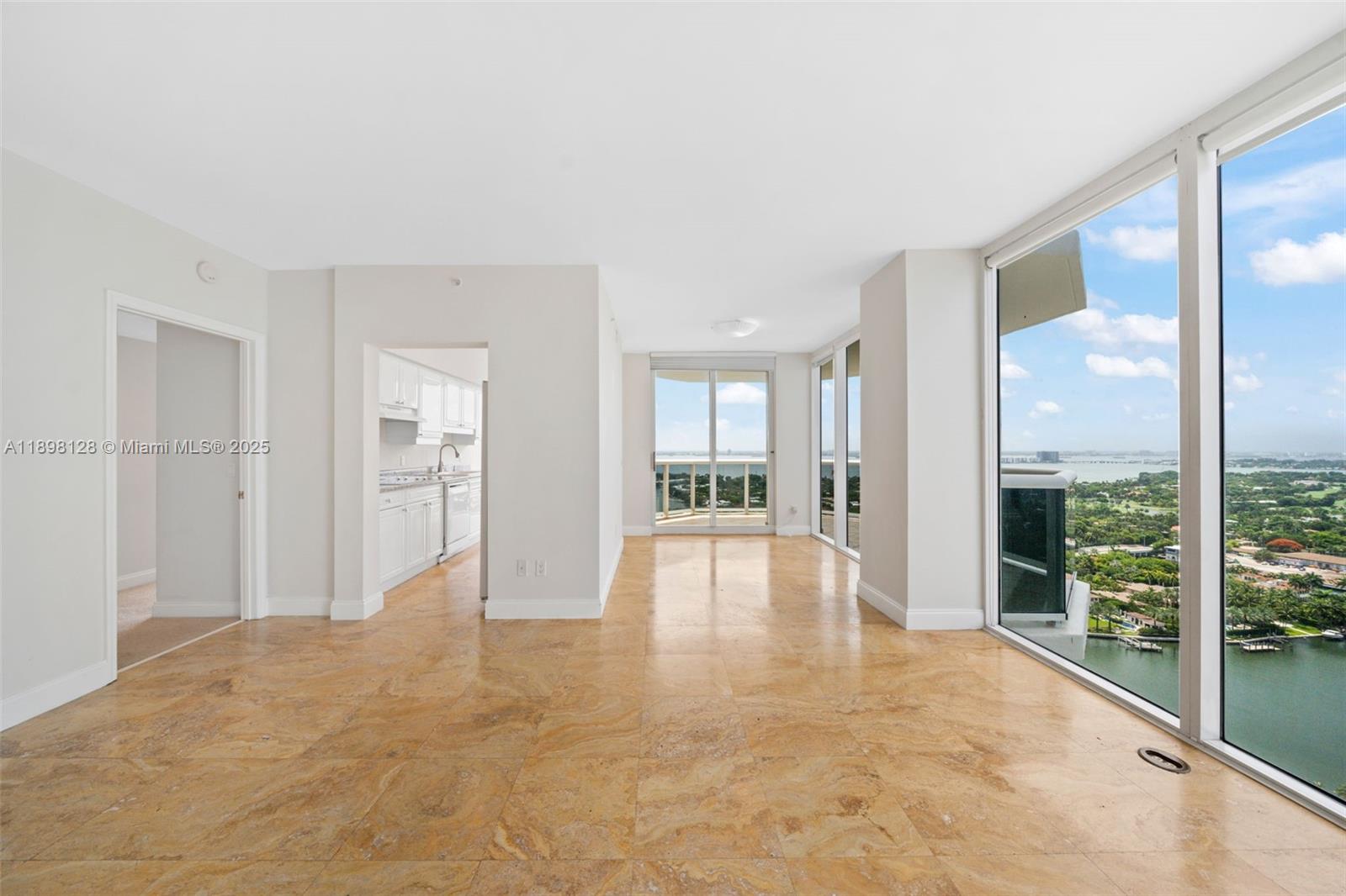 4775 Collins Ave #3207, Miami Beach FL 33140