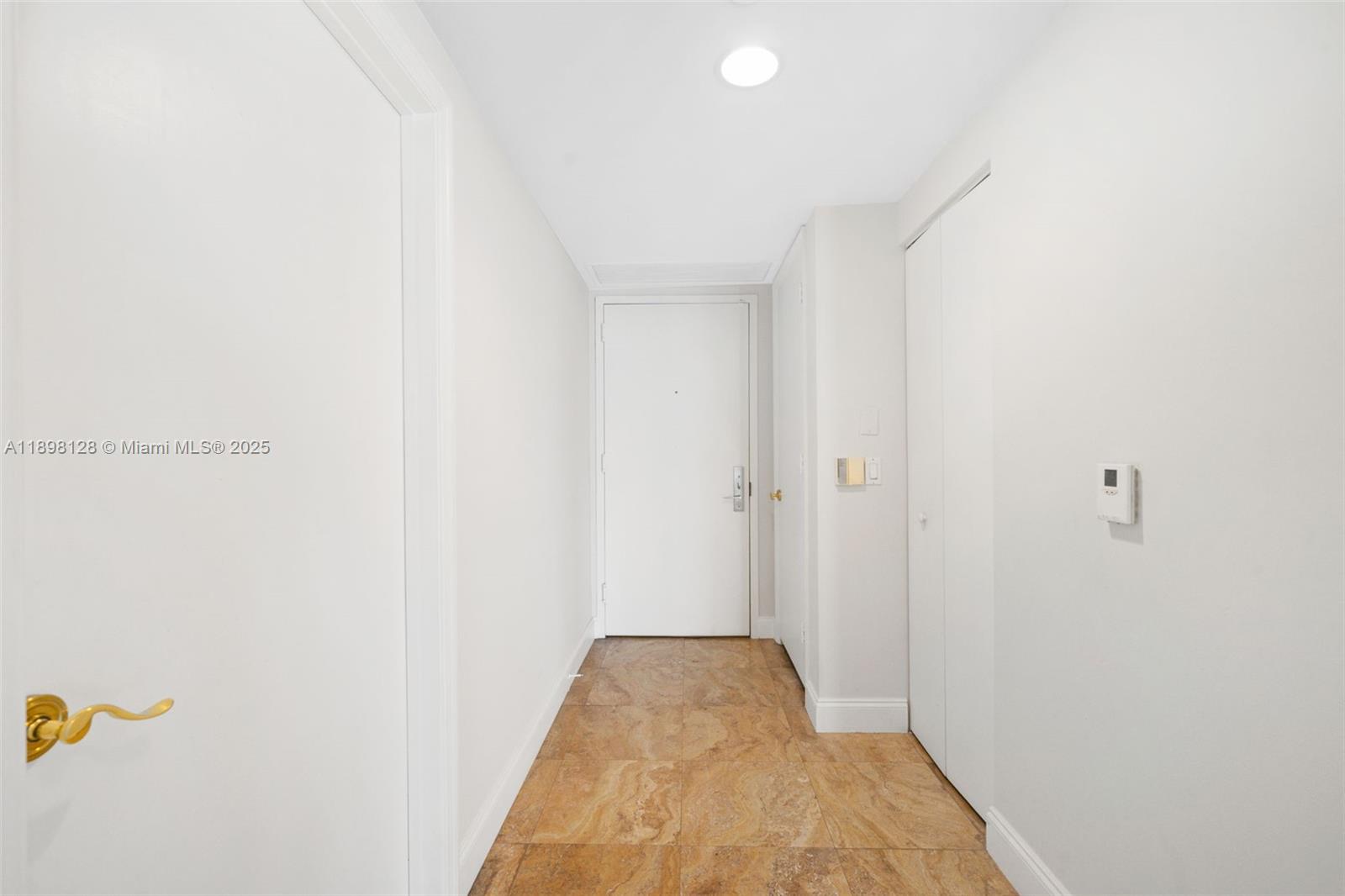 4775 Collins Ave #3207, Miami Beach FL 33140