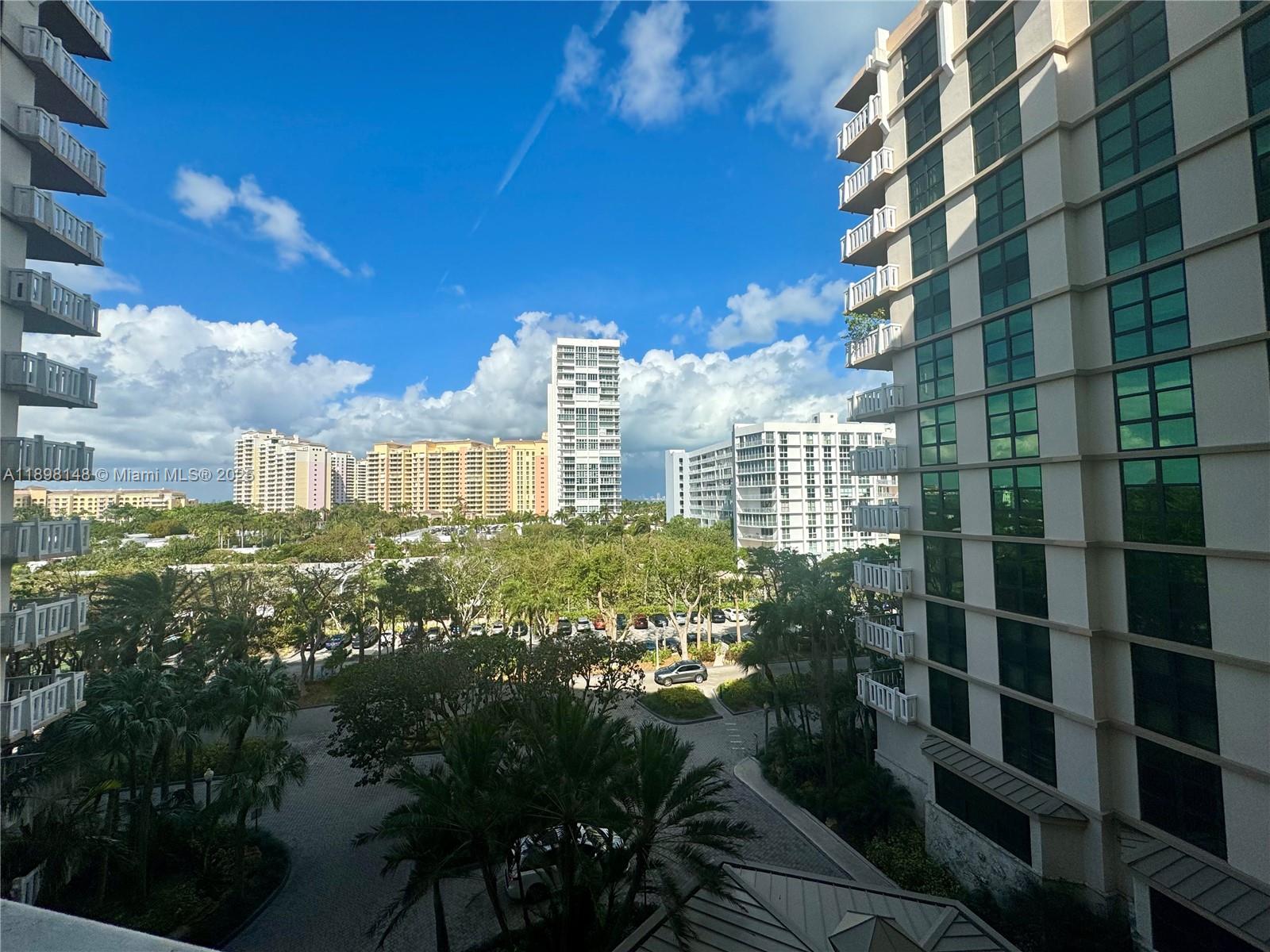 1121 Crandon Blvd #E504, Key Biscayne FL 33149