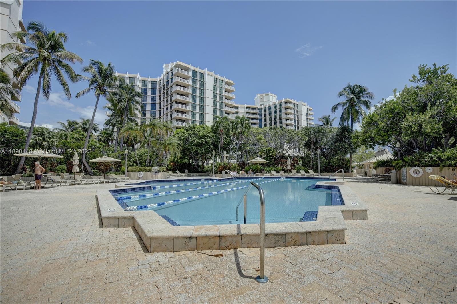 1121 Crandon Blvd #E504, Key Biscayne FL 33149