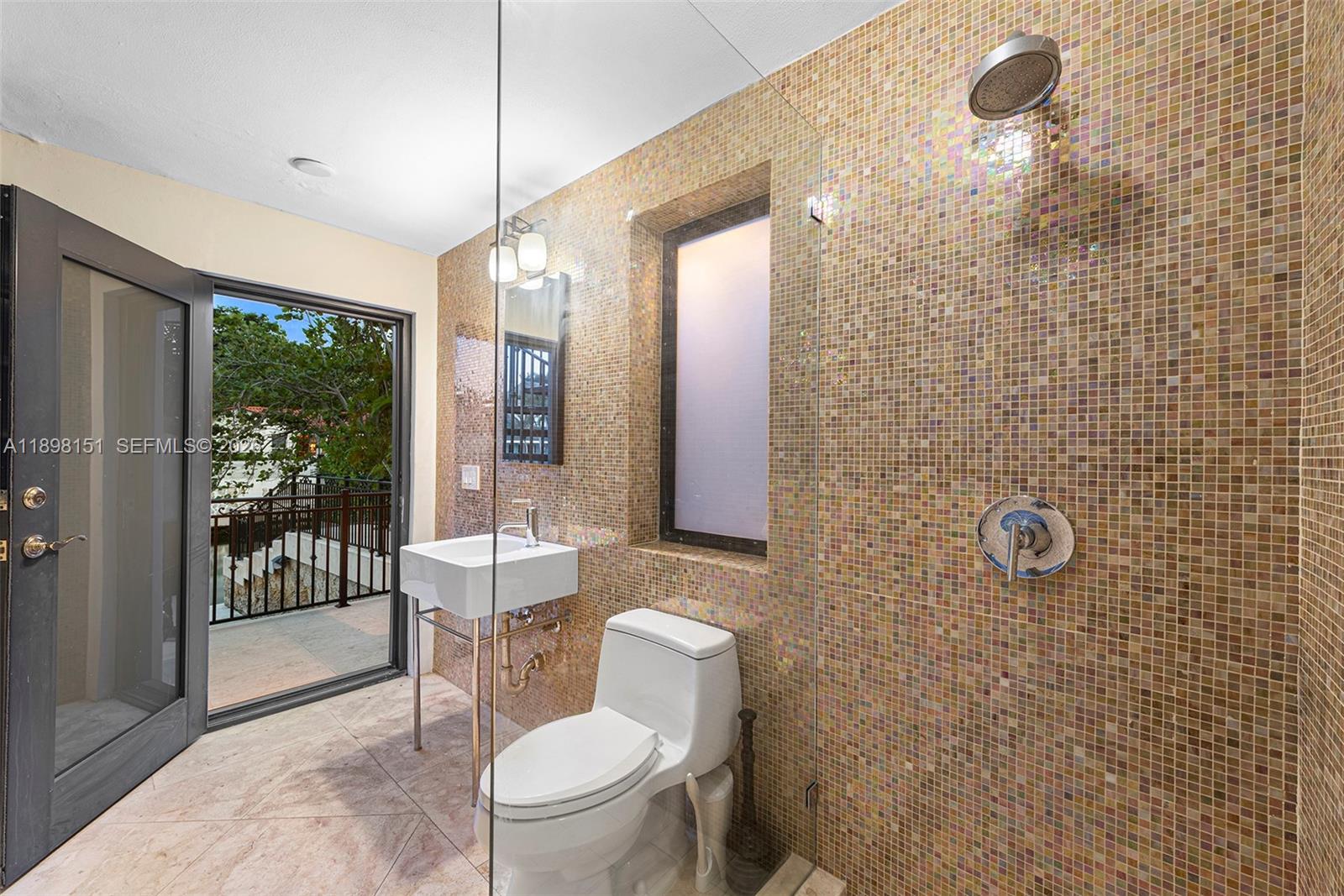 6700 Granada Blvd, Coral Gables FL 33146